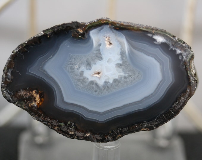 Eagle Valley Ranch Agate Specimen - Item R02310