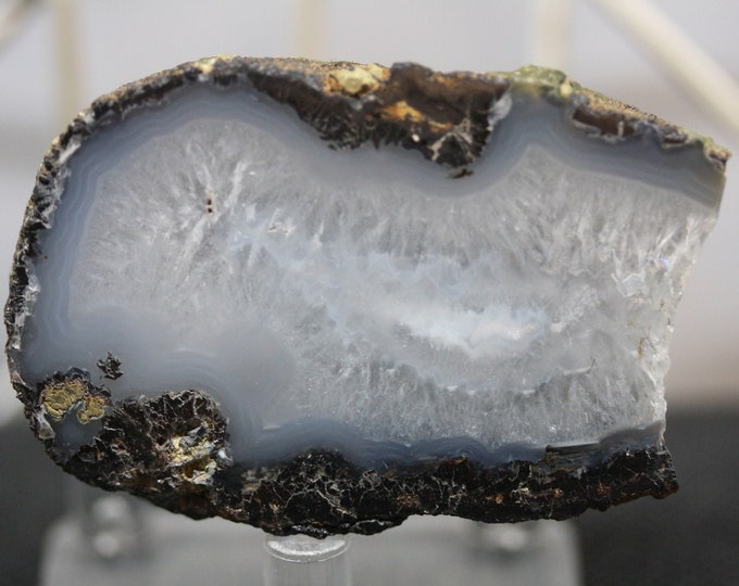 Eagle Valley Ranch Agate Specimen - Item R02313