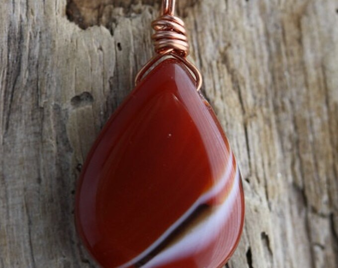 Banded Agate Wire Wrapped Pendant - Item 1166