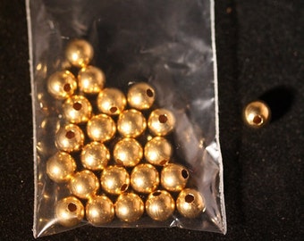 Round Metal Beads 8 mm Hamilton Gold plated