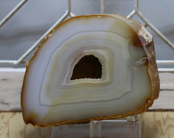 Brazilian Agate Specimen - R02000