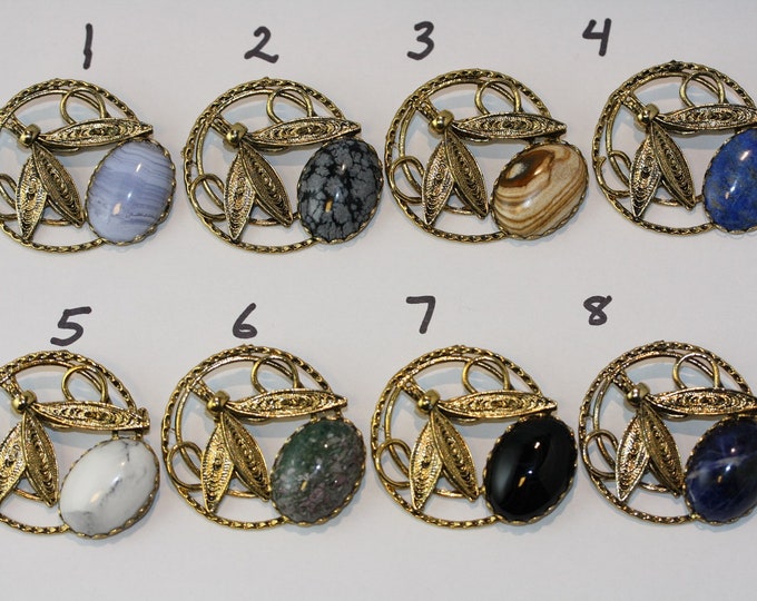 Dream Catcher Brooch with Gemstone Cabochon - Gold Plated