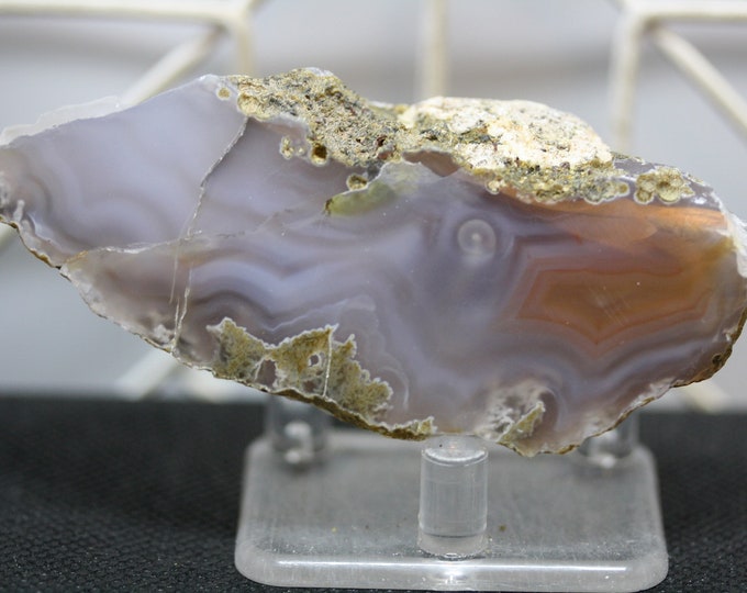 Laguna Agate Specimen - R02208