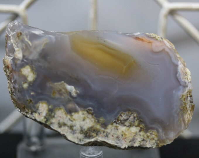 Laguna Agate Specimen - R02123