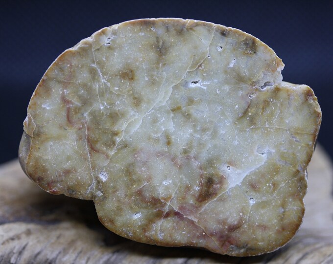 Roadside Agate from South of the Badlands, South Dakota - Item R02606