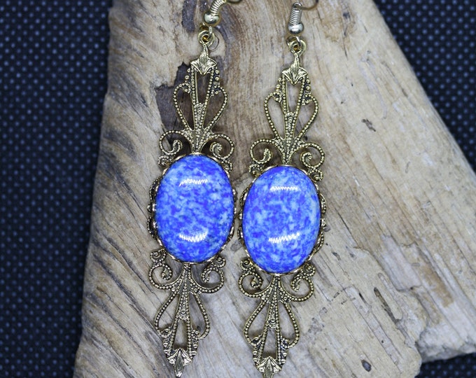 Victorian Design Antique Gold Plated Earrings with 13 x 18 mm Cabochons - 6 Stones to Choose From