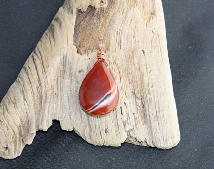 Banded Agate Wire Wrapped Pendant - Item 1166