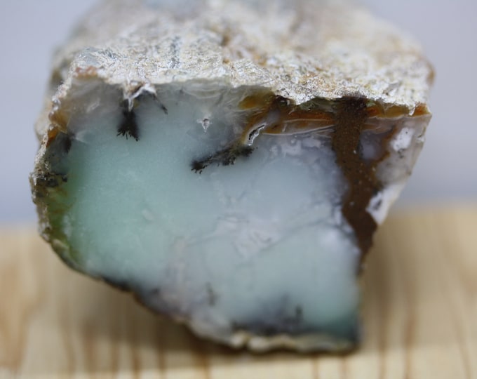 Chrysoprase Specimen - R02884
