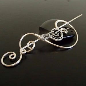 Treble Clef Pin, Shawl Pin, Scarf Pin, Sweater Brooch, Music Brooch , Knitting Accessories, Silver Wire pin