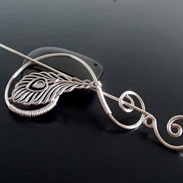 Peacock Feather Shawl Pin, Scarf Pin, Fibula, Sweater Brooch, Knitting Accessories, Silver Wire pin