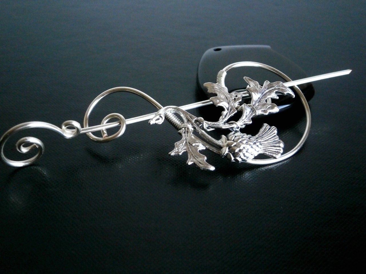 Scottish Thistle Brooch pin, Shawl Pin, Scarf Pin, Sweater Brooch, Knitting Accessories, Silver Wire pin