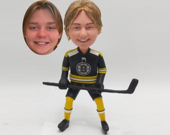 Hockey Player Gift – Custom Sports Bobblehead, Personalized Hockey Figurine