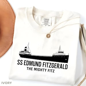 Great Lakes Men Women Mighty Fitz Lake Superior SS Edmund Fitzgerald T-Shirt, Shipwreck History Gift, Nautical Legend Graphic Tee