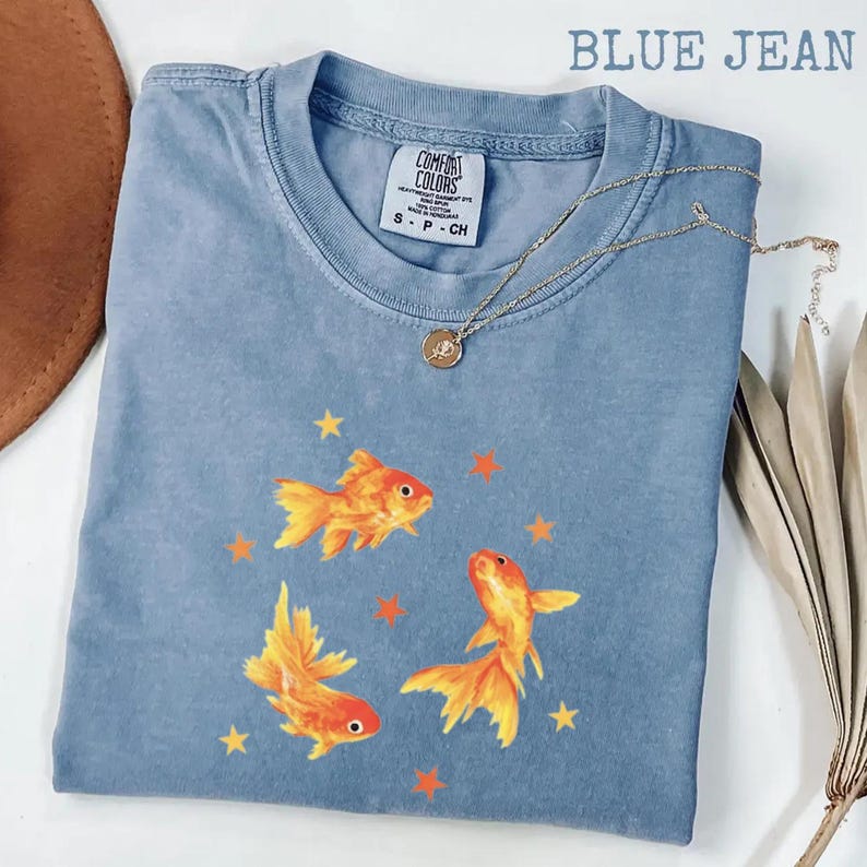 Goldfish T-Shirt, Star Aesthetic, Cute T-Shirt, Beachy Shirt, Grunge Y2K Tee, Cool Vintage Retro T-Shirt Gift, Comfort Colors Unisex T-Shirt image 4