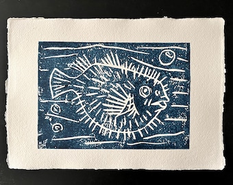Stampa su linoleum del pesce palla / Carta fatta a mano