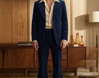 Męski garnitur vintage z aksamitu w stylu retro inspirowany latami 70. | Formalne garnitury z szerokimi, rozkloszowanymi spodniami