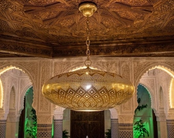 Marokkaanse koperen kroonluchter, luxe hanglamp, handgemaakte hangende lantaarn