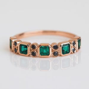Green Emerald and black spinel Ring , 14K Cocktail Dress Engagement Wedding Jewelry Statement Stack Stacking Wedding Ring For Women