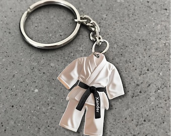 Llavero acrílico plano de karate 2D personalizado, adorno de cinturón negro de karate, adorno de taekwondo, regalo para entusiastas del karate.