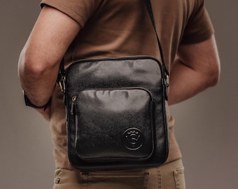 Men's Black Pebbled Leather Crossbody Messenger Bag, Handmade Genuine Leather Shoulder Bag with Pocket Everyday Work Travel Bag Gift for Him