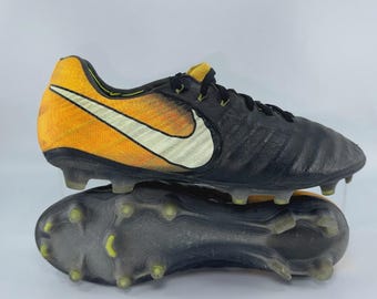 Nike Tiempo Ronaldinho FG R10 315362-027 Elite US 9 Black  display picture 1