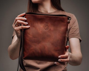 Unisex Cognac Matte Leather Crossbody Bag, Gift for Him Her, Cognac Leather Messenger Bag, Small Shoulder Travel Pack, Men Handbag