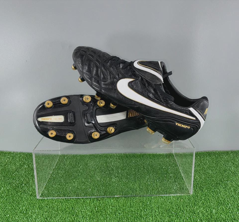 Vintage Nike Tiempo Legend III FG 366201-018 Elite US11.5  display picture 1