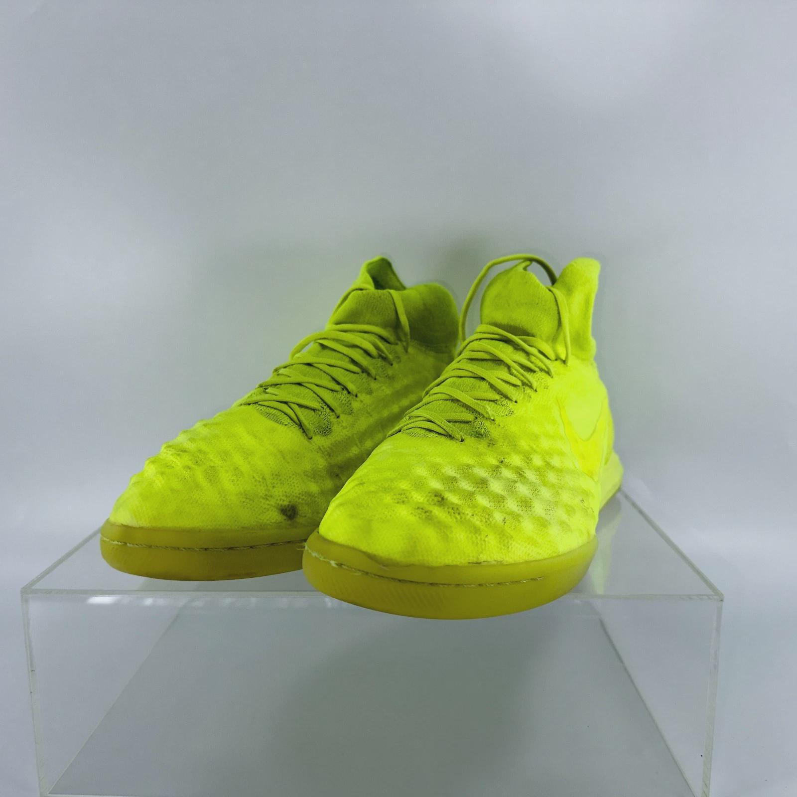 Vintage Nike Magistax Proximo II IC 843957-777 Elite US10.5 UK9.5