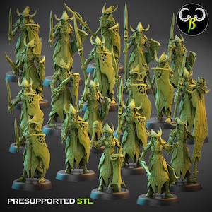 Könnte beinhalten: Eine Sammlung grün gefärbter Fantasy-Miniaturen, die jeweils eine Kriegerfigur mit Rüstung, Waffen und Schilden darstellen. Die Figuren variieren in Pose und Waffentyp, darunter Schwerter und Speere. Der Text "PRESUPPORTED STL" ist unten sichtbar.