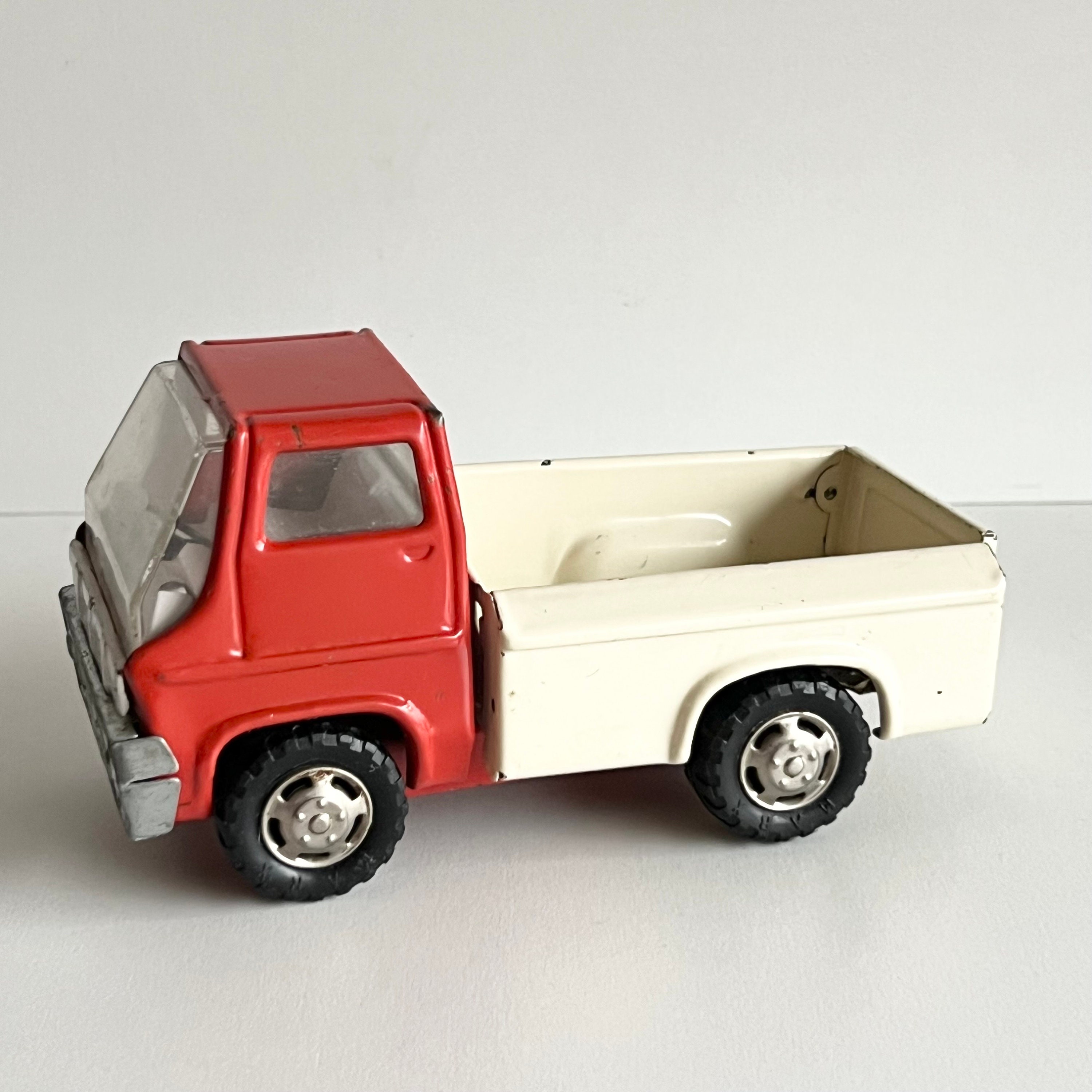Marx Tin Pick-up Truck, Red and White, 1968, Back Gate Opens, 60s