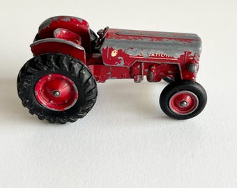 MATCHBOX No.4 イギリス製　トラクター Early Matchbox Lesney Tractor, No 4, King Size, Red With Black