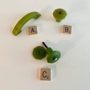Art Deco Green Bakelite Vintage Drawer Pull, Furniture Hardware Handle, 3 Options, Furniture Restoration Upcycle