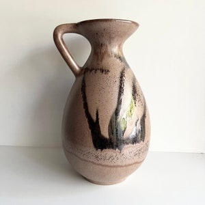 Blue Mountain Pottery Vase, BMP Mocha Drip Glaze, Tall Vase, Mid Century Decor, Canadian Pottery, Made in Canada, Collectible