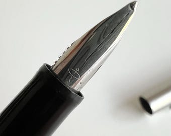 Stylo Plume Parker 15 Flighter - Acier Brossé - Neuf Jamais Encré - Sans Emballage