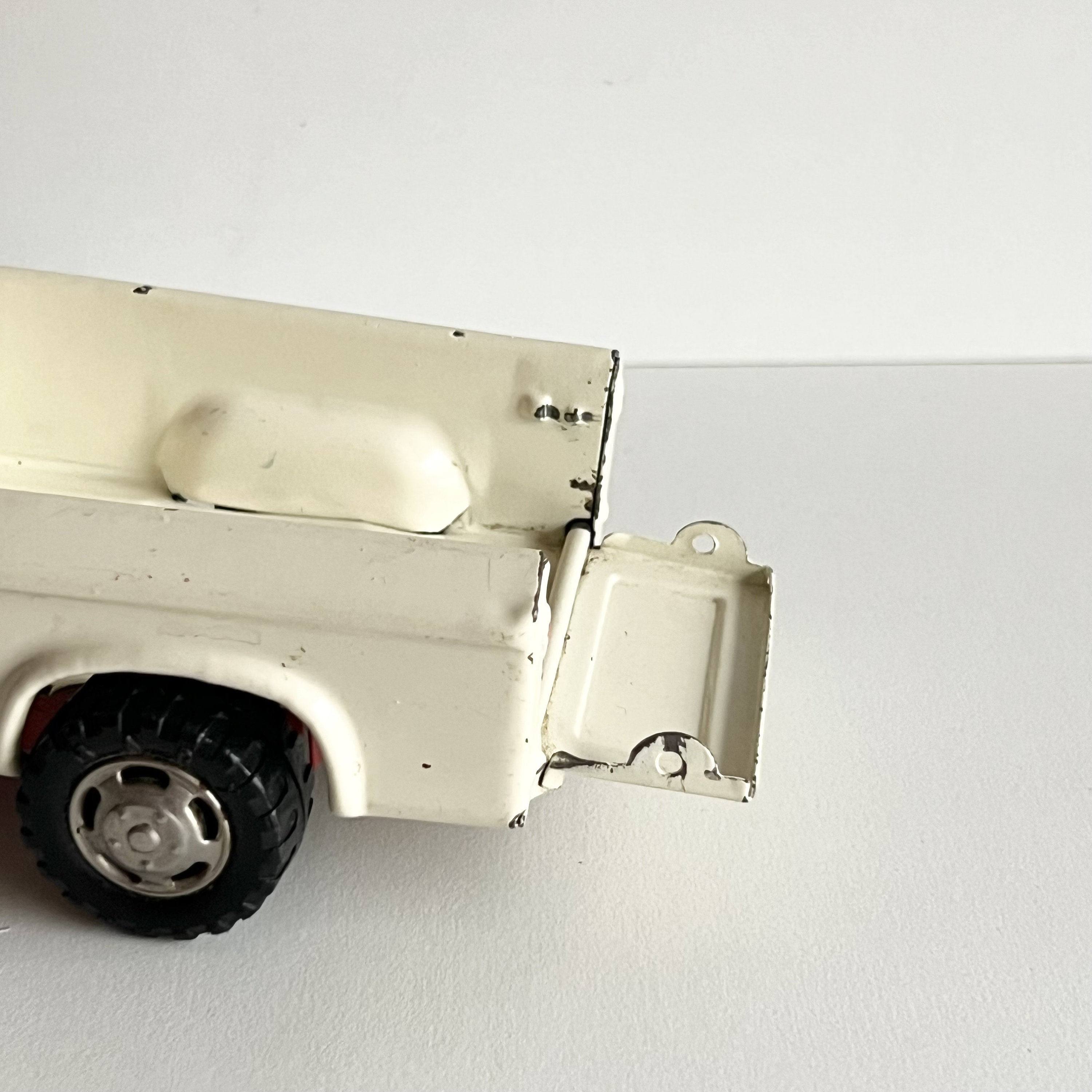Marx Tin Pick-up Truck, Red and White, 1968, Back Gate Opens, 60s