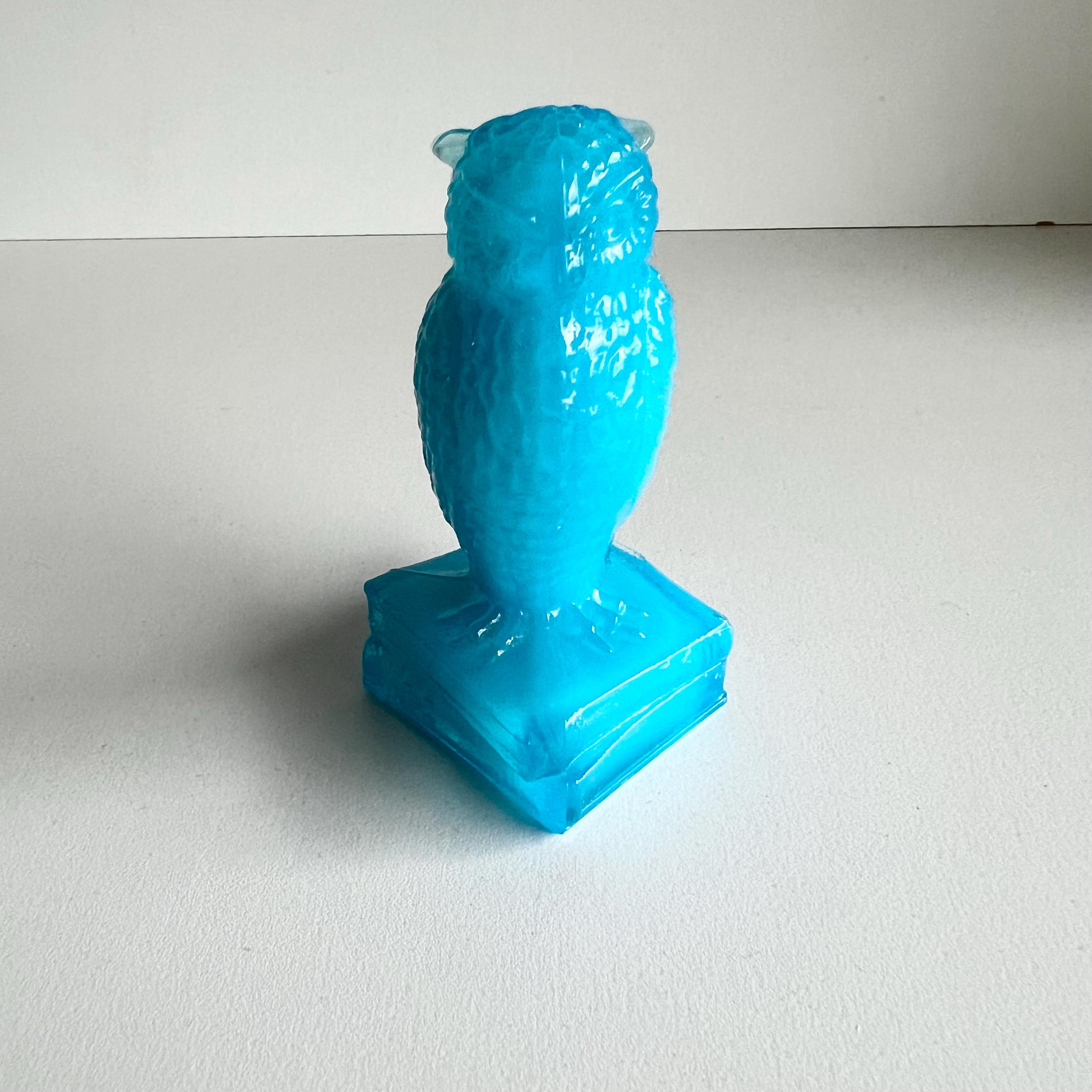 Degenhart Turquoise Blue Owl Paperweight, Glass Bird Figurine, Mid Century, Made in USA