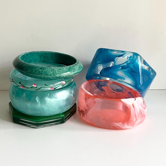 ペレック　バングル レトロなプラスチックバングル、ムーングローターコイズ、グリーン