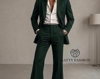 Herrkostym i smaragdgrön 70-talsstil - Retro vintage skogsgrön smoking med utsvängda ben - Huntergrön bohemisk bröllopskostym för brudgummen