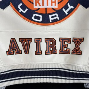Chaqueta bomber de cuero Knicks Kith x Avirex, chaqueta de motociclista de cuero genuino de vaca, estilo universitario premium, chaqueta de cuero hecha a mano personalizada para él imagen 7