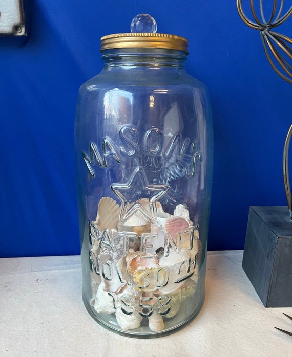 Übergroßes Glas-Einmachglas mit Deckel