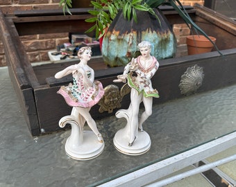 Victorian Ceramic Pair of Figurines