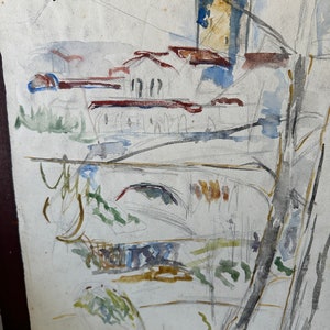 Puede incluir: Una pintura de acuarela de un edificio con un techo rojo y una torre alta. El edificio est&aacute; rodeado de &aacute;rboles y arbustos. La pintura est&aacute; hecha en un estilo suelto e impresionista.