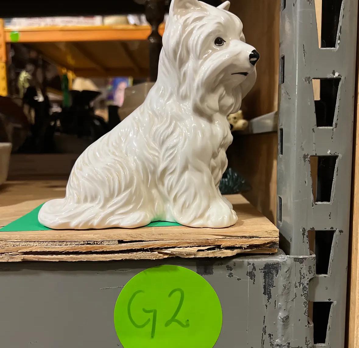 白い陶器の小さな犬の置物 - Etsy 日本