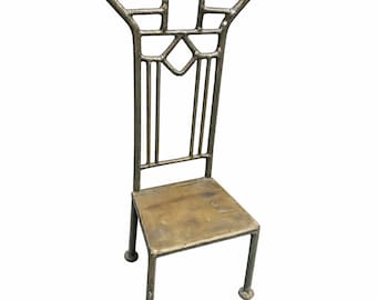 Mini sedia vintage in ottone con supporto per piante