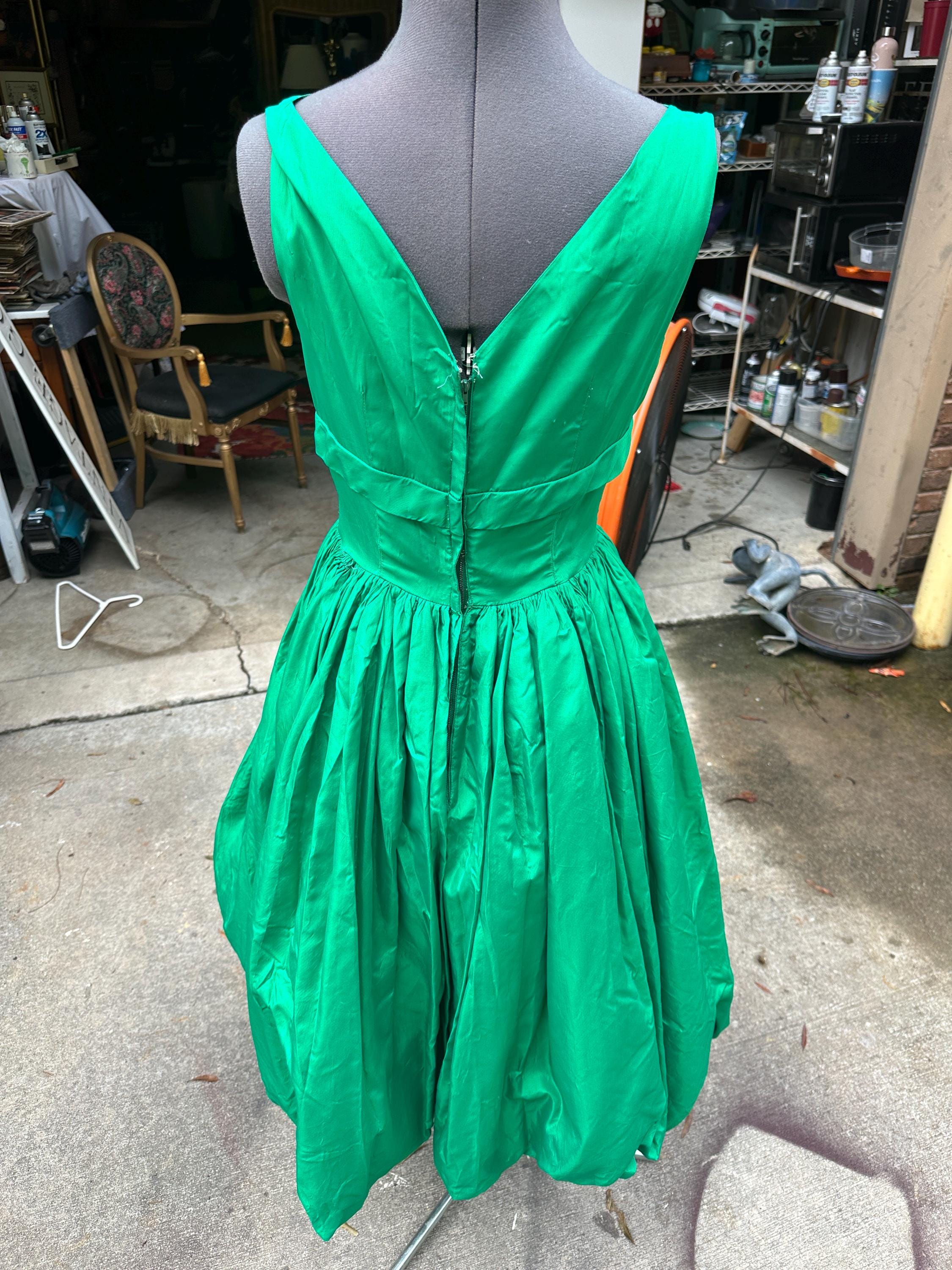 50's Emerald Green Vintage Dress With a Bow- Size Xs