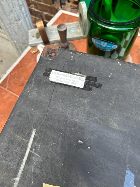 Vintage Black and Silver Stackable Suitcases - image 9