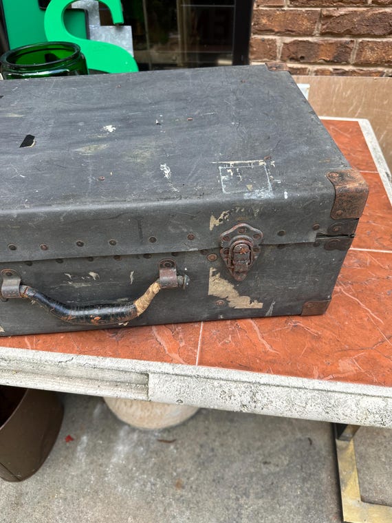 Vintage Black and Silver Stackable Suitcases - image 7