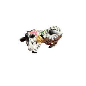 Small Ceramic Zebra With Floral Details