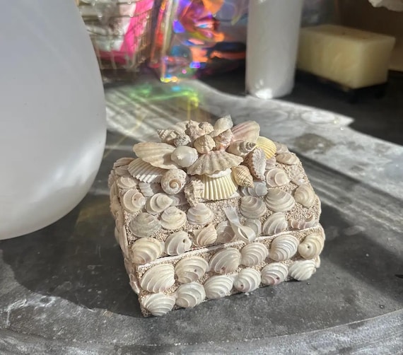 Small Square Shell Jewelry Box - image 2