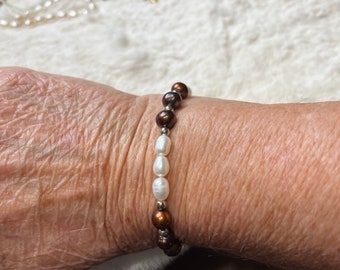 Chocolate and White Pearls Bracelet